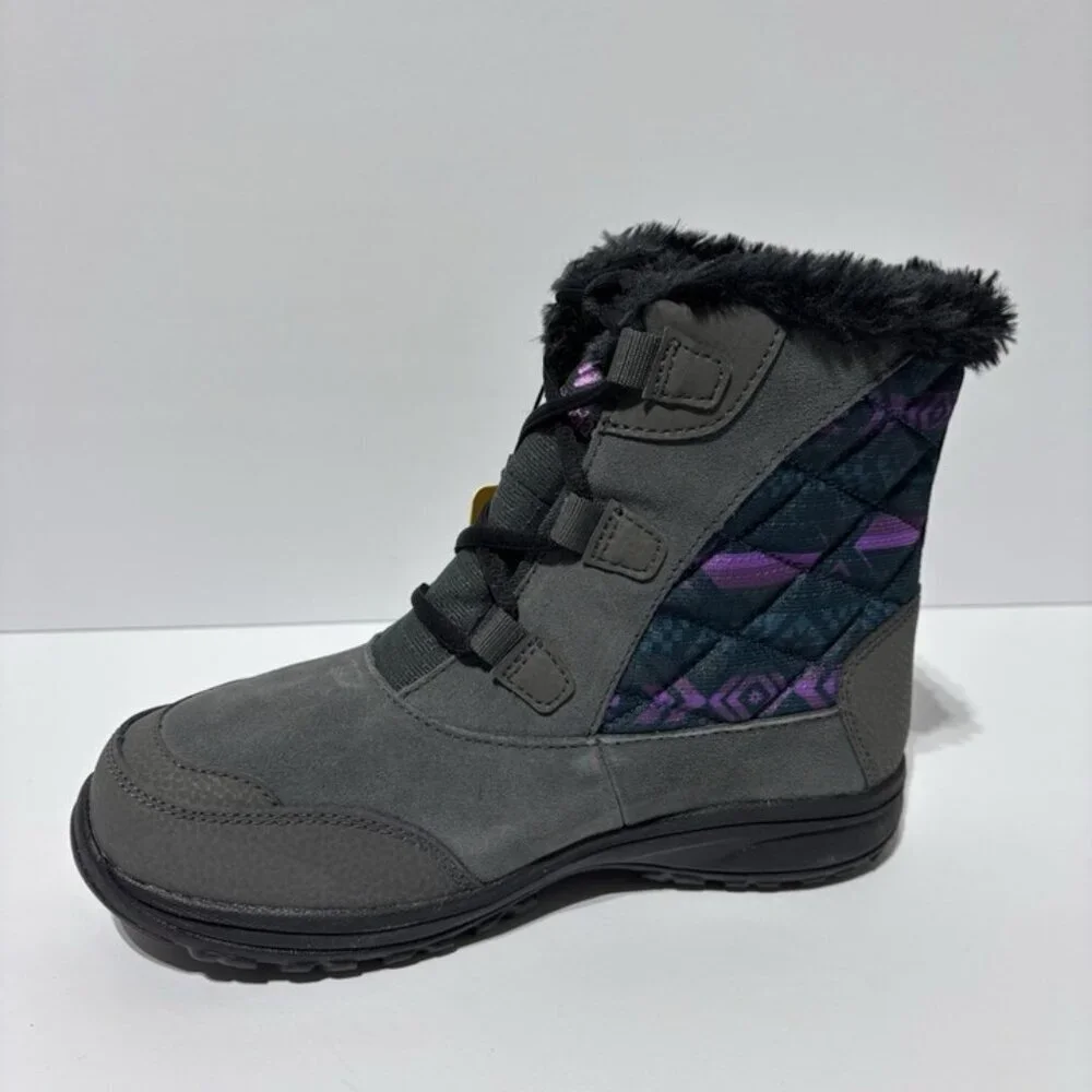 Columbia Women’s Ice Maiden Shorty Winter Boots, Size 6 M